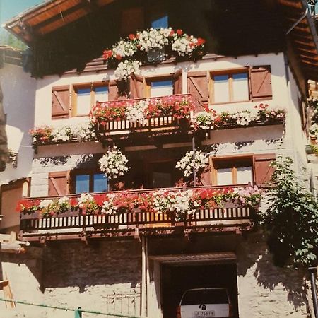 Piccola Residenza Apartment Champoluc Bagian luar foto