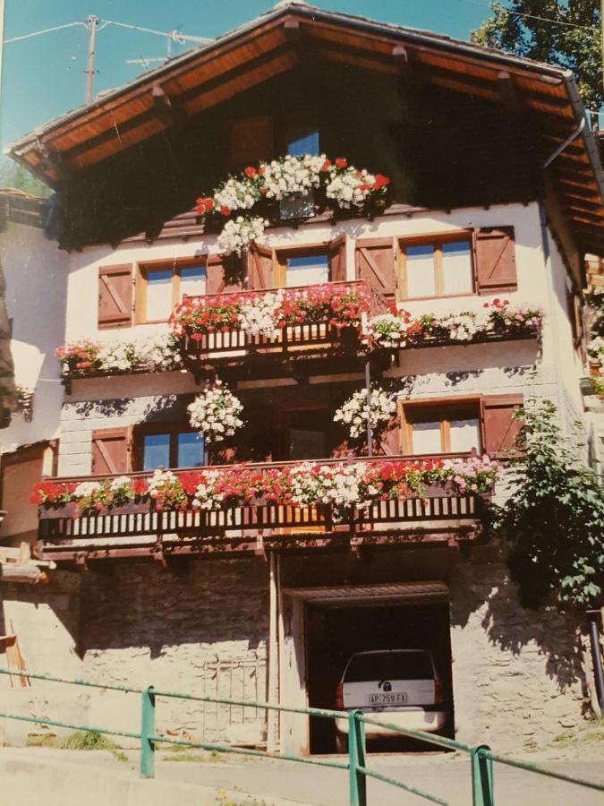Piccola Residenza Apartment Champoluc Bagian luar foto